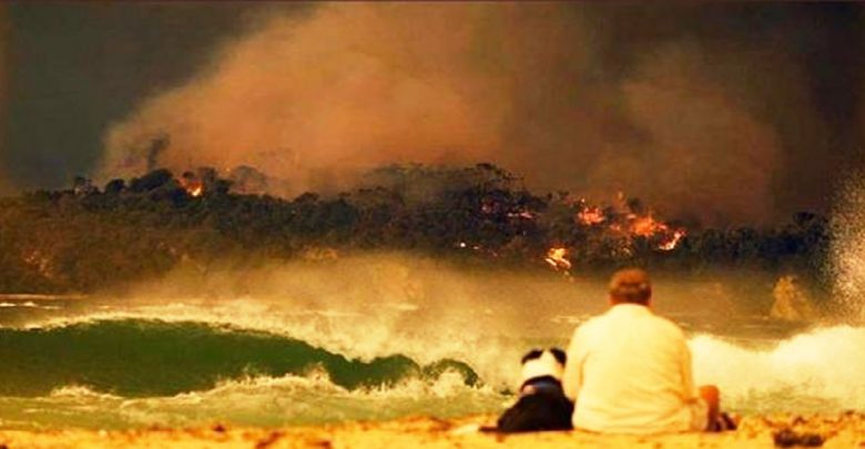 حرائق-الغابات-الاسترالية-ضبابية-السماء-،-الدخان-ألغت-العديد-من-الرحلات-الجوية