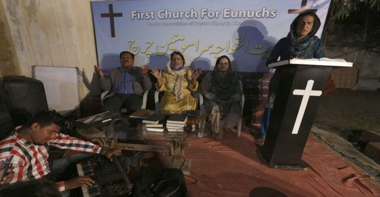 حصل-المسيحيون-المتحولين-جنسيا-على-أول-كنيسة-لهم-في-باكستان