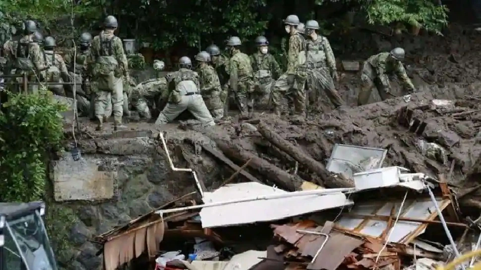 اليابان:-3-قتلى-و-113-في-عداد-المفقودين-في-مدينة-أتامي-جراء-انهيار-أرضي-بعد-هطول-أمطار-غزيرة