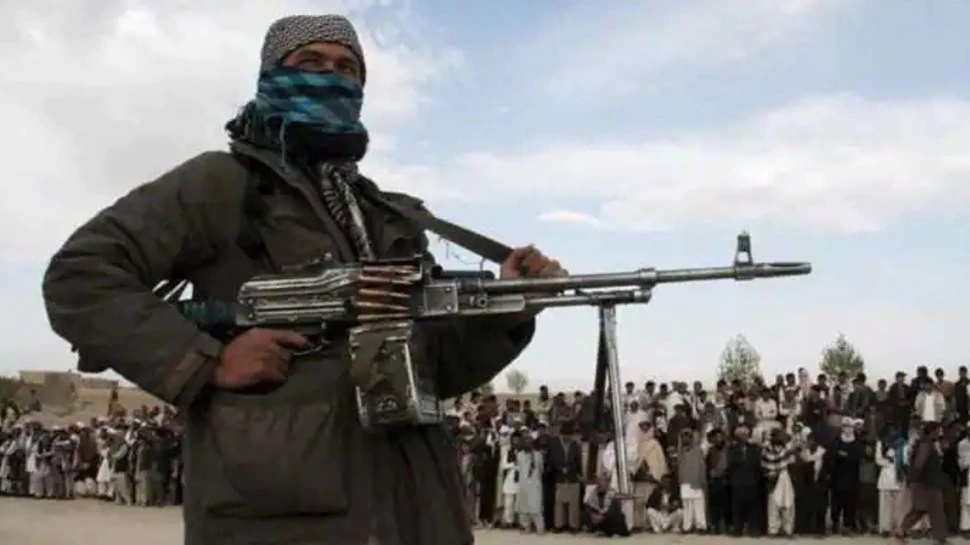 «قانون»-طالبان-يطبق-في-أفغانستان!-إذا-لم-يتم-ارتداء-القناع-،-يتم-قتل-الفتاة