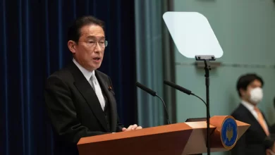 رئيس-الوزراء-الياباني-يتعهد-“سيضرب-الوطن”-بتعزيز-الجيش-ضد-الصين-وكوريا-الشمالية