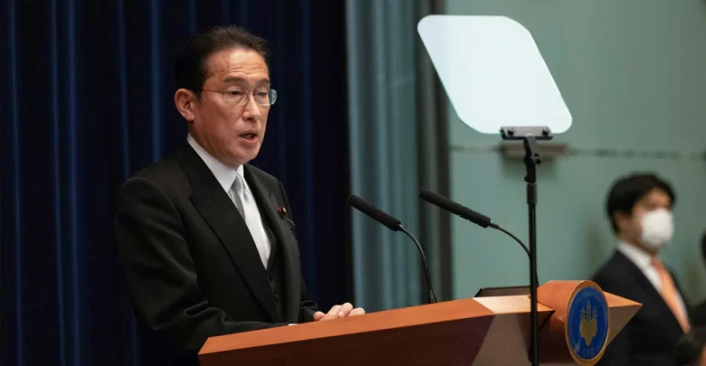 رئيس-الوزراء-الياباني-يتعهد-“سيضرب-الوطن”-بتعزيز-الجيش-ضد-الصين-وكوريا-الشمالية