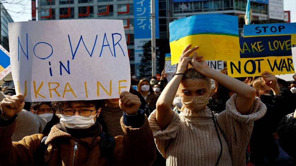 اندلعت-الاحتجاجات-في-روسيا-ضد-الهجوم-على-أوكرانيا-،-غضب-الناس-في-بريطانيا-وألمانيا