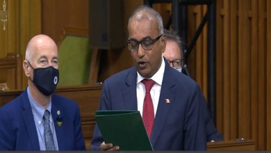 كندا:-ألقى-هذا-النائب-من-أصل-هندي-كلمة-في-الكانادا-في-البرلمان-،-video-viral