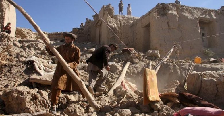 زلزال-أفغانستان:-'القبور-تحفر'-،-طقوس-الموت-في-أفغانستان-،-أكثر-من-1000-حالة-وفاة-بسبب-الزلزال