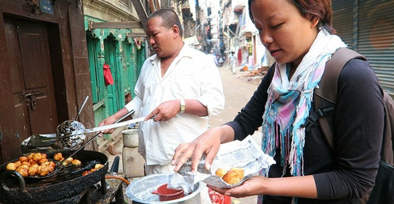 نيبال:-هذا-المرض-يسبب-فوضى-بعد-كورونا-هنا!-حظر-بيع-أغذية-الشوارع-في-جميع-أنحاء-المدينة